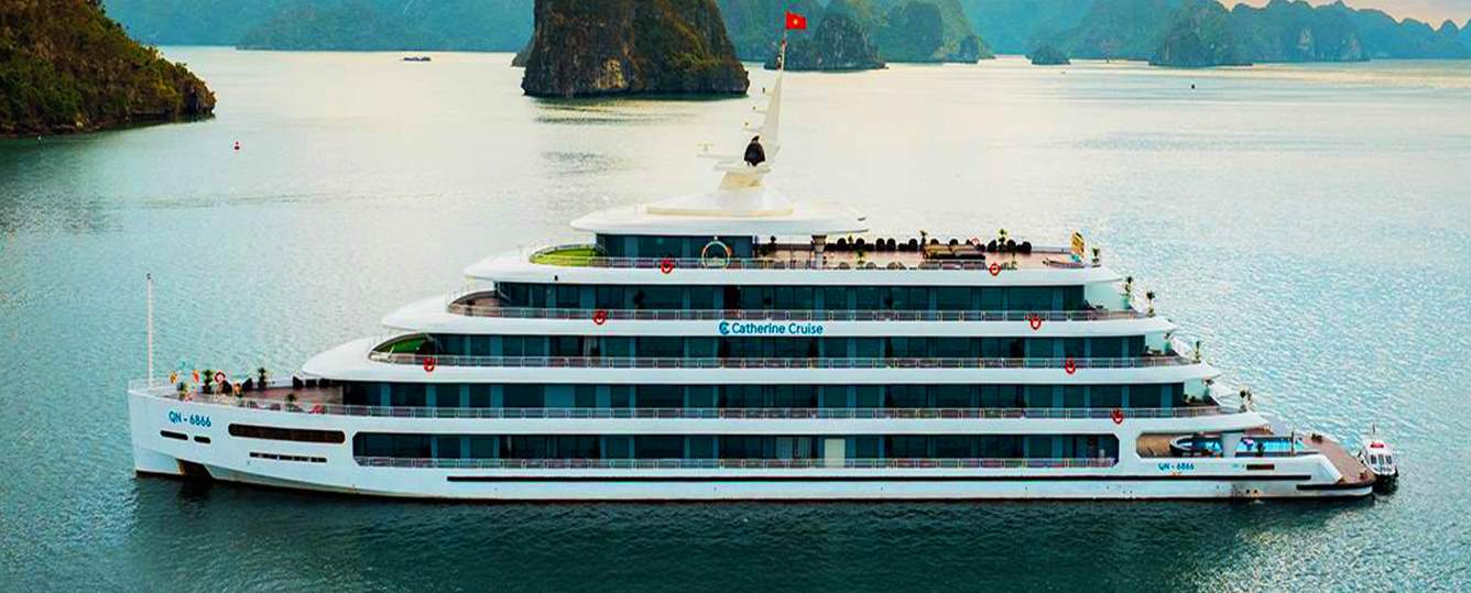 Catherine - Halong Bay Cruise 2 Days 1 Night