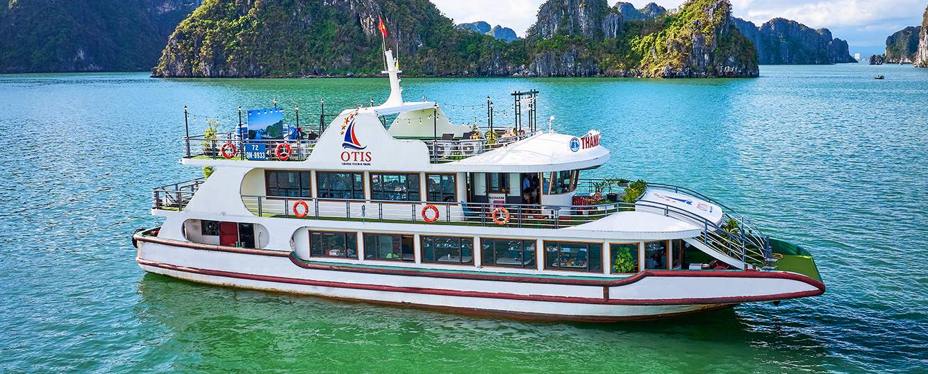 Otis Cruise - Halong Bay Day Cruise (6-Hour Cruise)