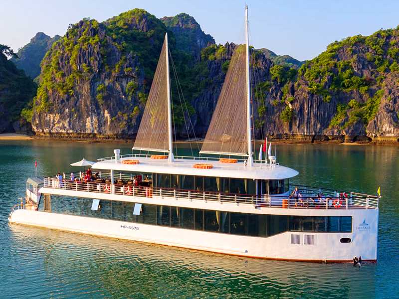 jade-sails-cruise-halong-bay
