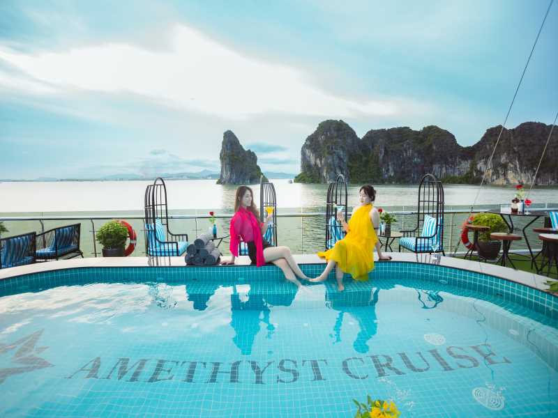 amethyst-cruise-in-halong