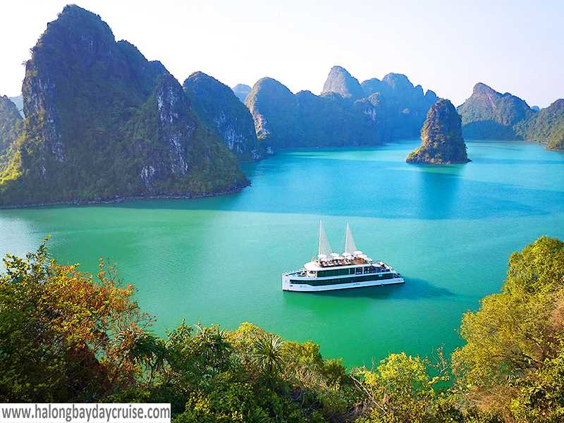 halong-bay-cruise